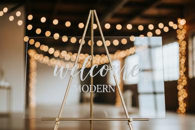 The Clear Choice: Trending Acrylic Welcome Sign Ideas