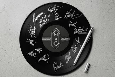 Interactive Guest Books You Can Make Yourself